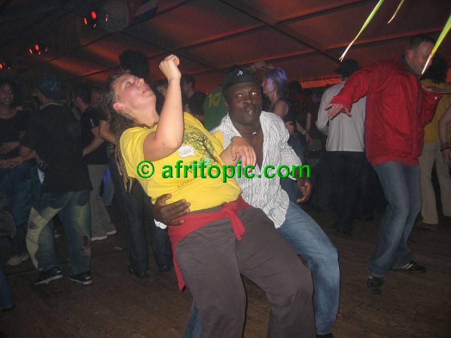 ../Images/afw2006c 600.jpg